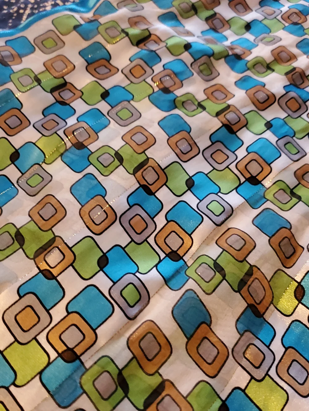 Blue & Green Geometric Cube Lightweight Women's Scarf